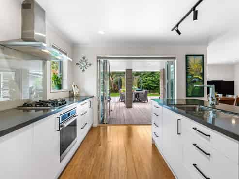 44 Brenda Gardner Way, MAUNU