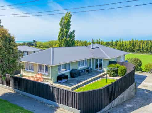 7 Cambridge Street, Kensington