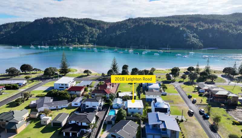 201B Leighton Road, Whangamata