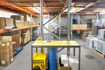 Entry Level Light Industrial in Central Henderson