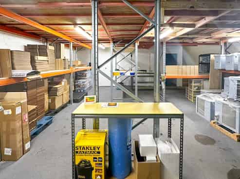 Entry Level Light Industrial in Central Henderson