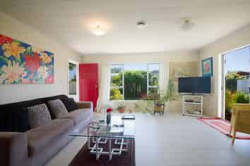 151 & 151a Beach Road, Kaikoura