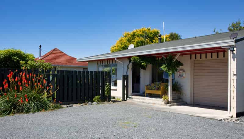 151 & 151a Beach Road, Kaikoura