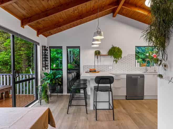 39 Turanga Road, Henderson Valley