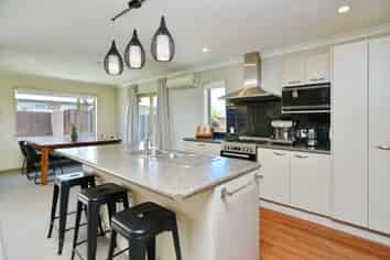 102 Charles Street, Rangiora