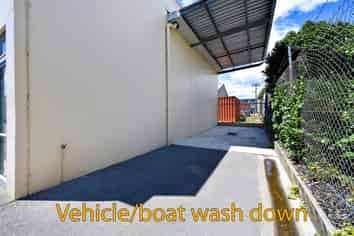 72 m2 Storage Unit - Great Buying