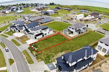 14 Korowhiti Road, Clarks Beach