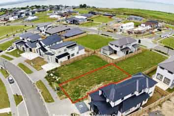 16 Korowhiti Road, Clarks Beach