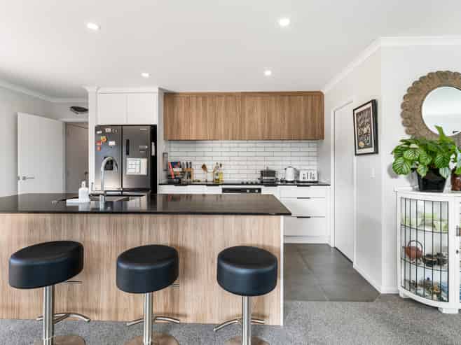 17 Kenehi Road, Karaka