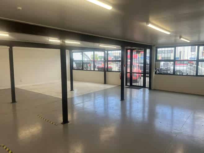  Central Sydenham Warehouse - CBD Fringe