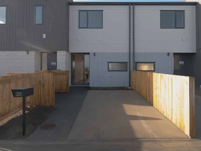 20 Clay Works Lane, New Lynn