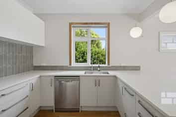 144 Newlands Road, Newlands