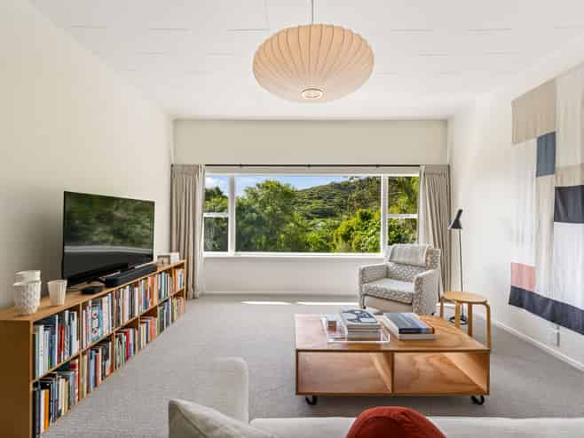 70 Seaview Road, Piha