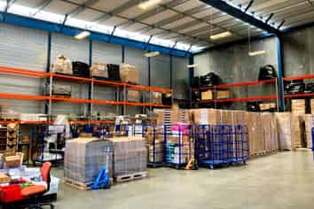 Modern Penrose Warehouse | 1332 m2