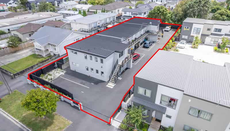 Units 1-10 at 11 Coates Street, Hamilton East