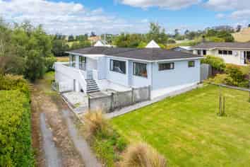 9 Maryport Street, Lawrence