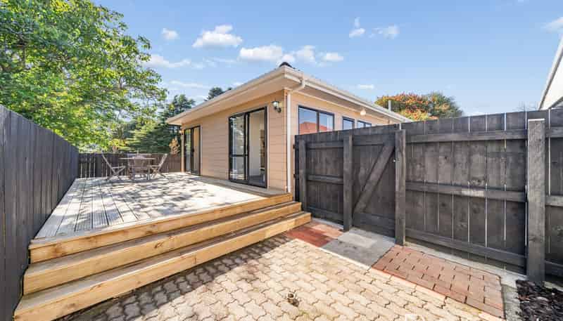 98A Reynolds Street, Taita