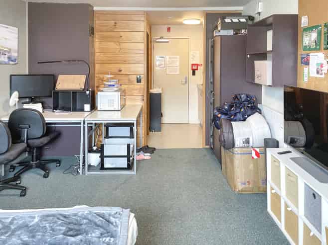 404/12 Martin Square , Te Aro