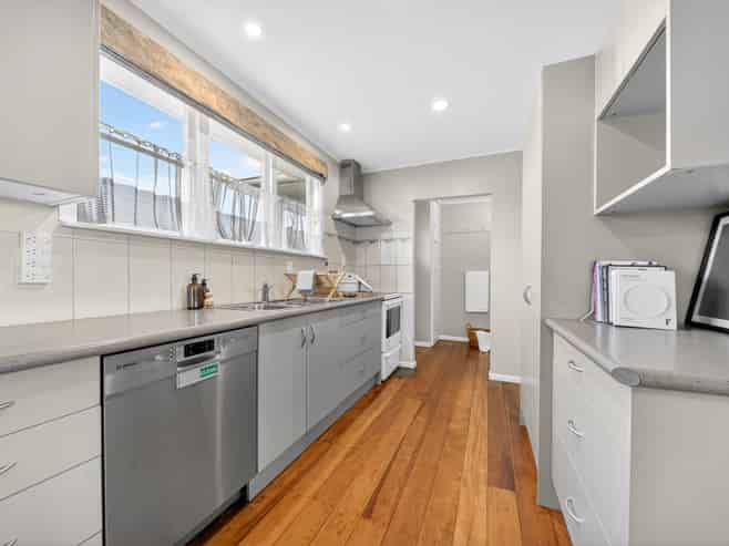 86 South Road, Masterton