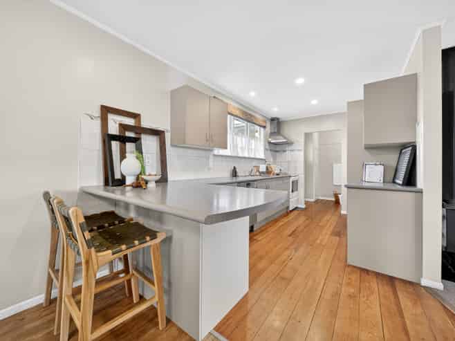 86 South Road, Masterton