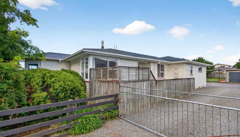 86 South Road, Masterton
