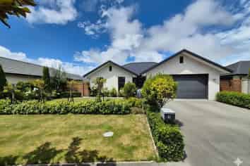 41 Bronco Drive, Aidanfield