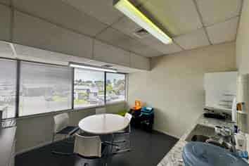 Modern, Spacious Office on Lincoln Road