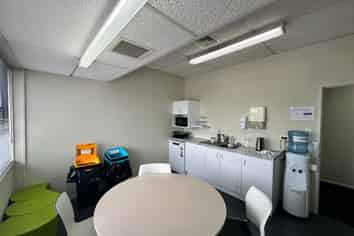 Modern, Spacious Office on Lincoln Road