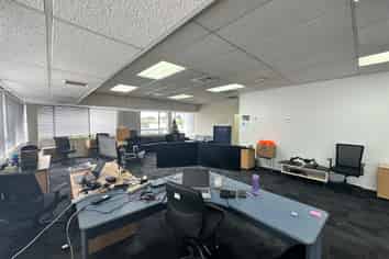 Modern, Spacious Office on Lincoln Road