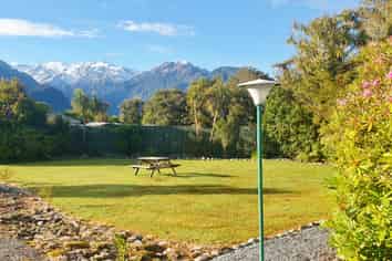 2830 Franz Josef Highway, Franz Josef Glacier