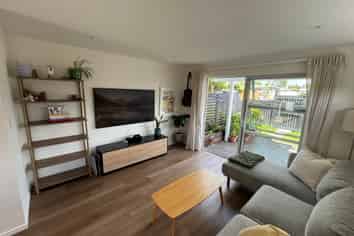 325 Glengarry Rd, Glen Eden