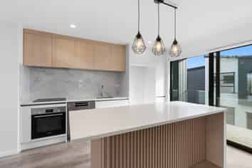 165C Wiseley Road, West Harbour