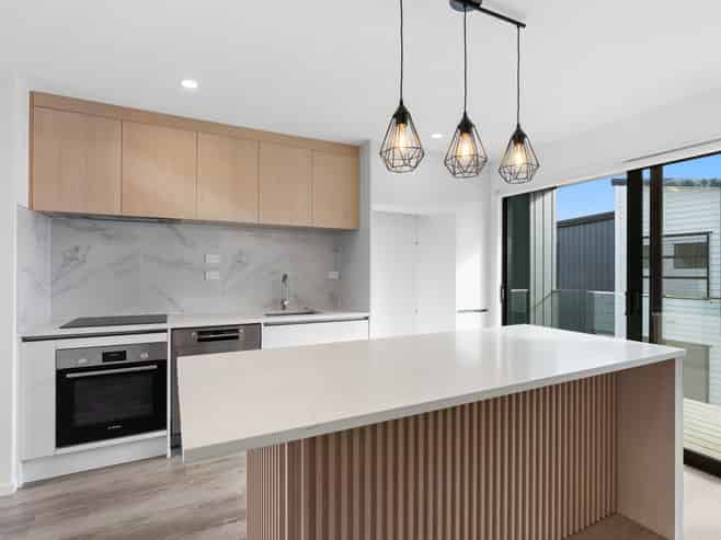 165C Wiseley Road, West Harbour