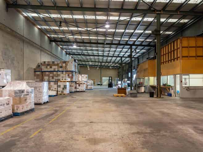 Exceptional Industrial Opportunity: Invest or Occupy