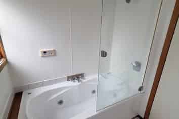 93B Linton Street, West End