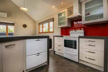 128 Belt Road, Allenton