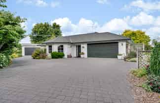 45 The Oaks Drive, Cambridge