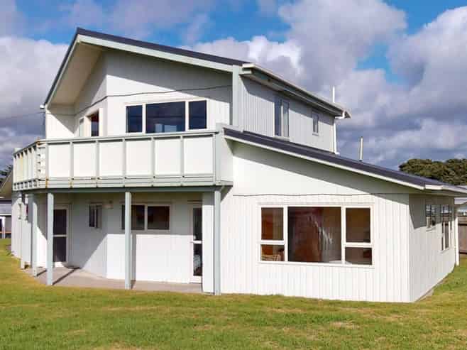 121 Rua Avenue, Waitarere Beach