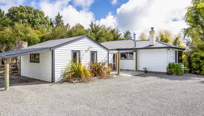707 Loburn Whiterock Road, Loburn
