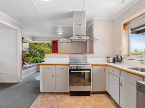 707 Loburn Whiterock Road, Loburn