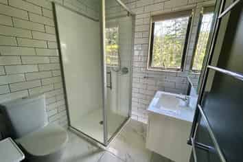 32 Christian Road, Swanson