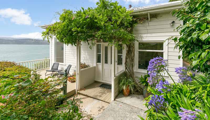 427 Karaka Bay Road, Karaka Bays