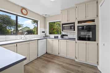 69 Lane Street, Allenton