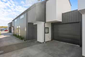 3/58 Division Street, Riccarton