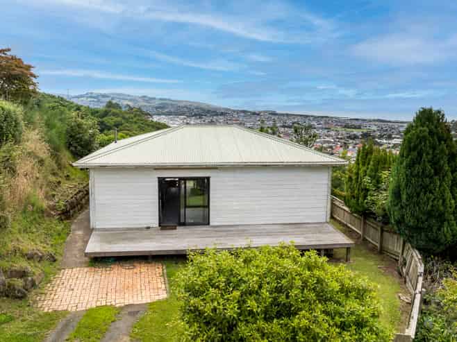 9 Robinson Street, LOOKOUT POINT