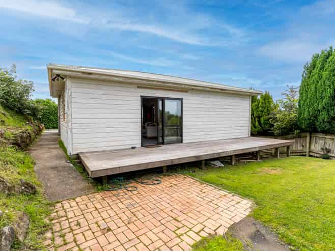 9 Robinson Street, LOOKOUT POINT