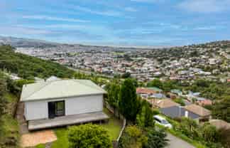 9 Robinson Street, LOOKOUT POINT