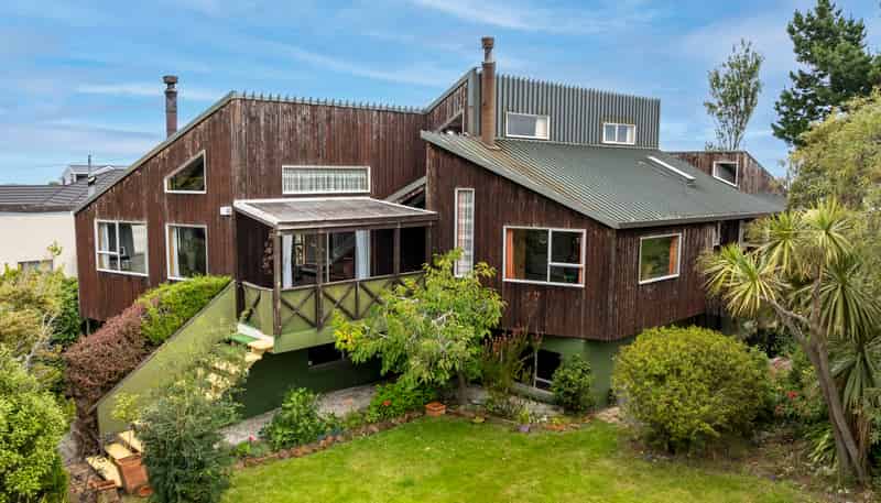 30 + 32 Scroggs Hill Road, BRIGHTON