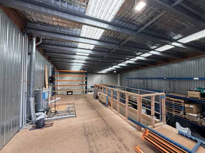 Versatile Unit in Grenada Business Park