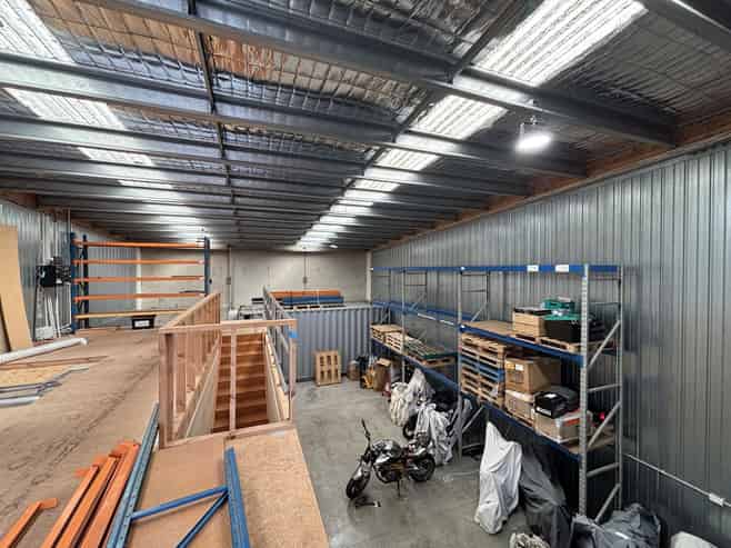 Versatile Unit in Grenada Business Park